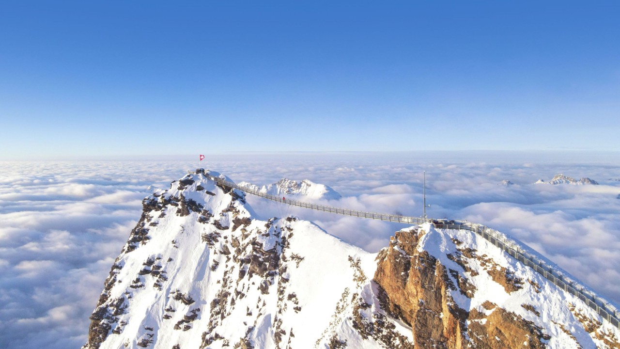 Image of Glacier 3000.