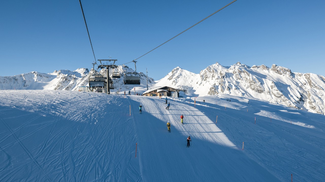 Skiing on the Pizol.