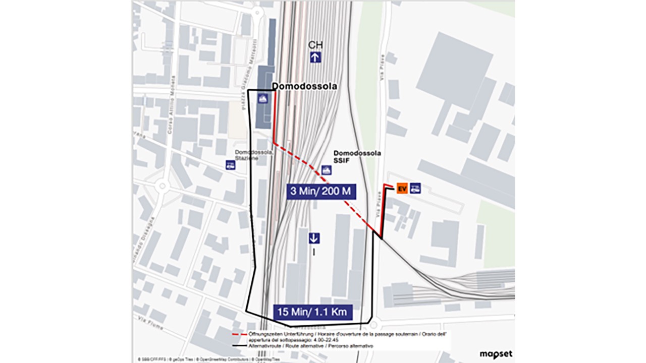 The map shows a bird’s eye view of Domodossola railway station, with south at the bottom and north at the top of the map extract. To get to the replacement bus, take the pedestrian underpass from your arrival platform towards the south. The distance is about 200 metres and takes three minutes to walk.