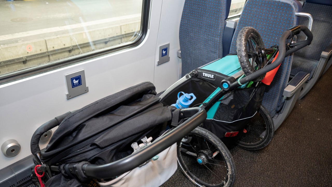 Sui treni con carrozze e zone famiglia, c’è un po’ più di spazio per i passeggini.