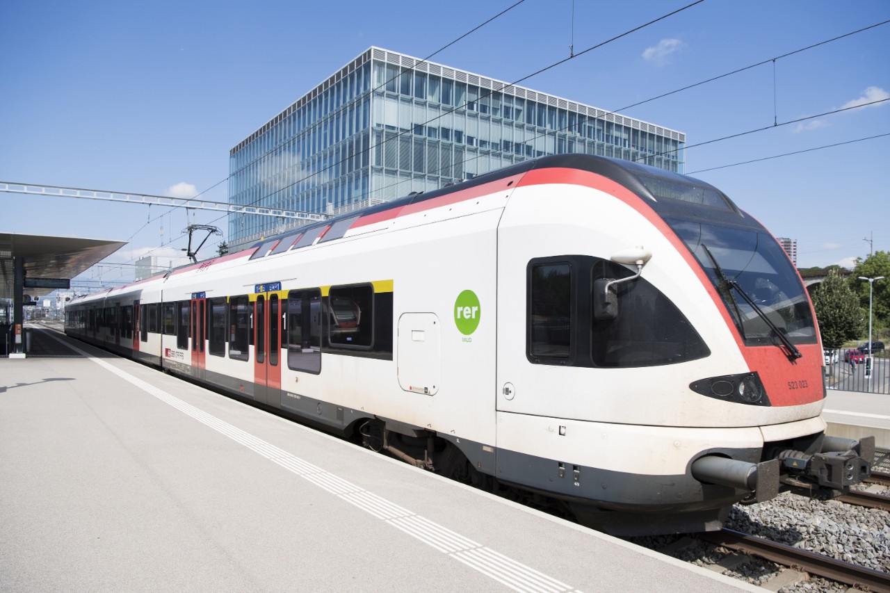 Rames FLIRT du RER Vaud.